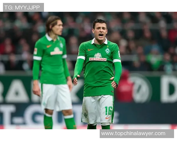 德甲新赛季:各队实力逐渐凸显,激战正酣